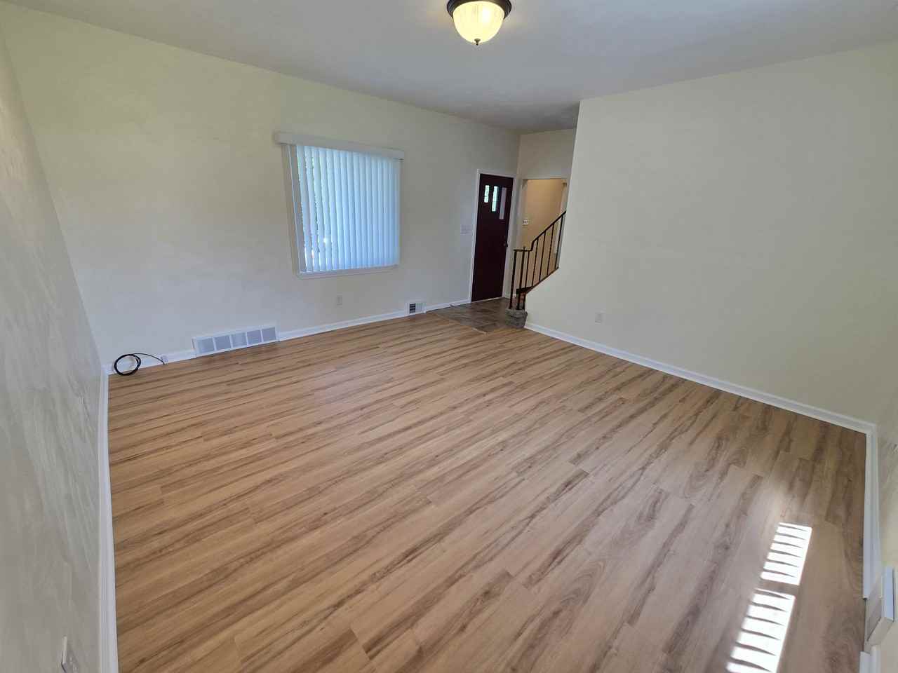 1340 5th St - Photo 5 of 20