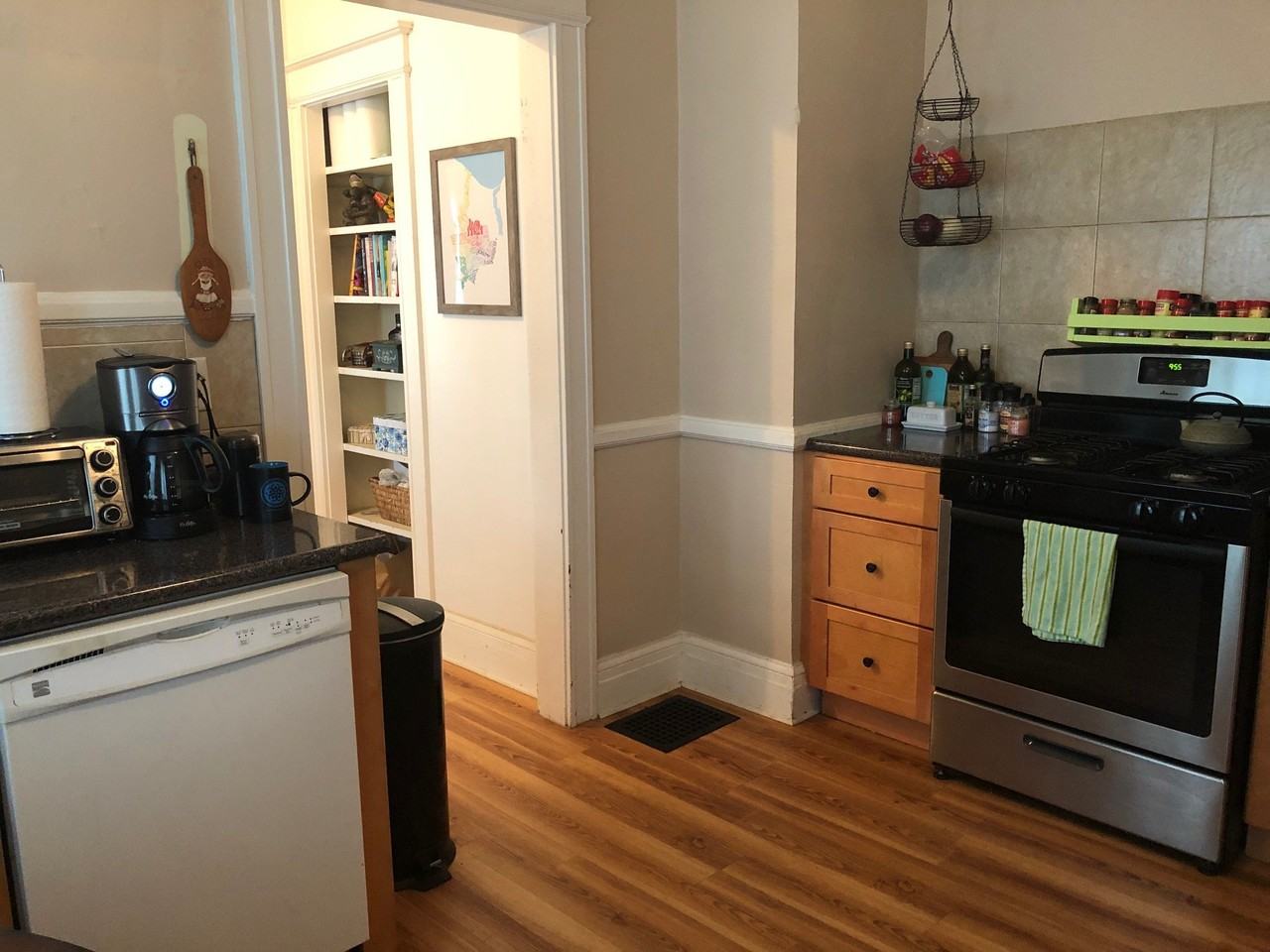 169 Shepard St #1 - Photo 2 of 18
