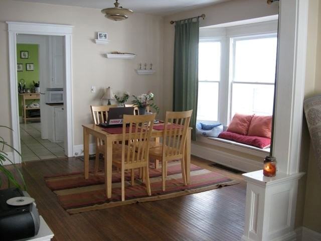 169 Shepard St #1 - Photo 3 of 18