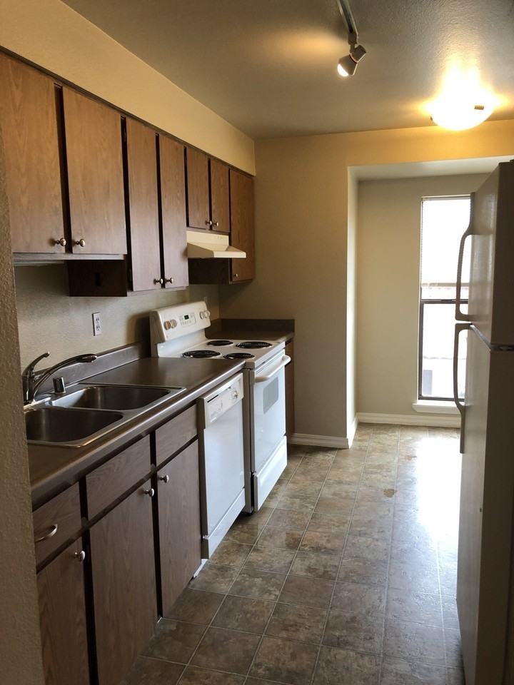 1765 W Sunn Fjord Ln - Photo 3 of 11