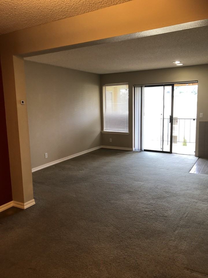 1765 W Sunn Fjord Ln - Photo 7 of 11