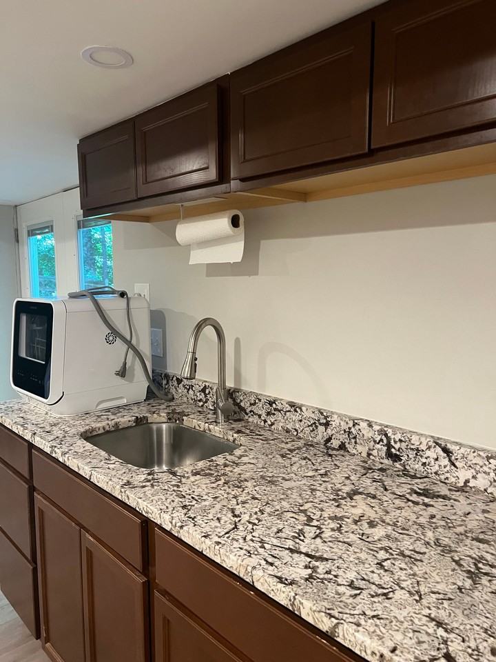 3516 Brookepark Ter - Photo 7 of 12
