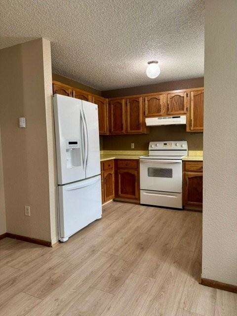 344 Westchester Sq N #B - Photo 4 of 13