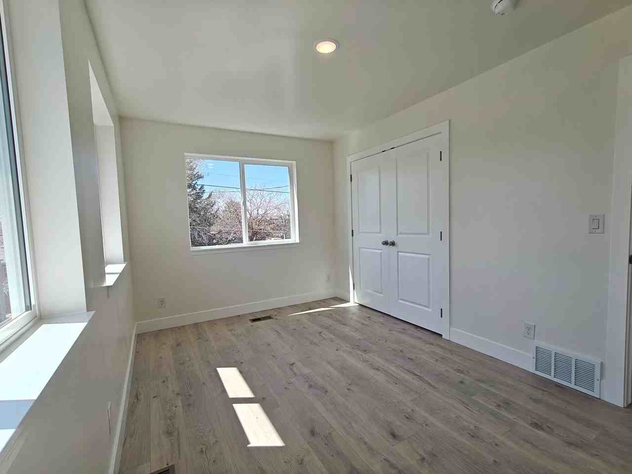 6662 S Highland Dr #B - Photo 6 of 20