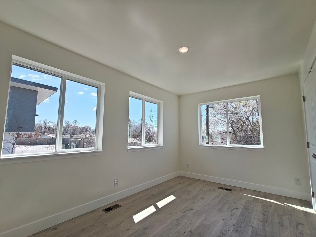 6662 S Highland Dr #B - Photo 7 of 20