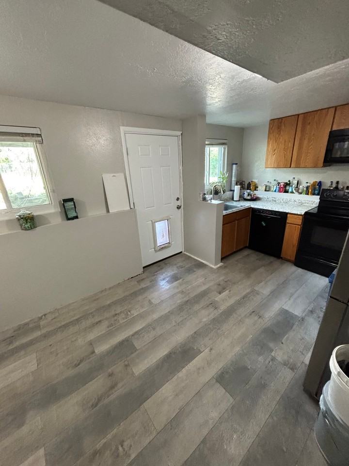 5936 Sw #1 - Photo 5 of 11