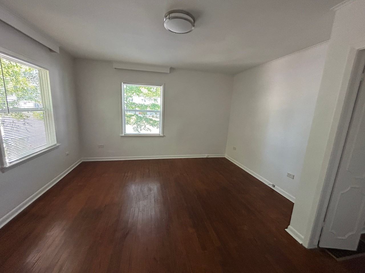 718 S Vine Ave #A - Photo 6 of 10