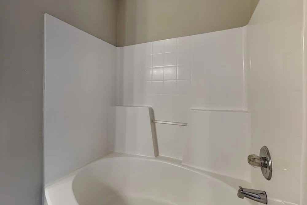 20125 15th Ave E - Photo 3 of 6