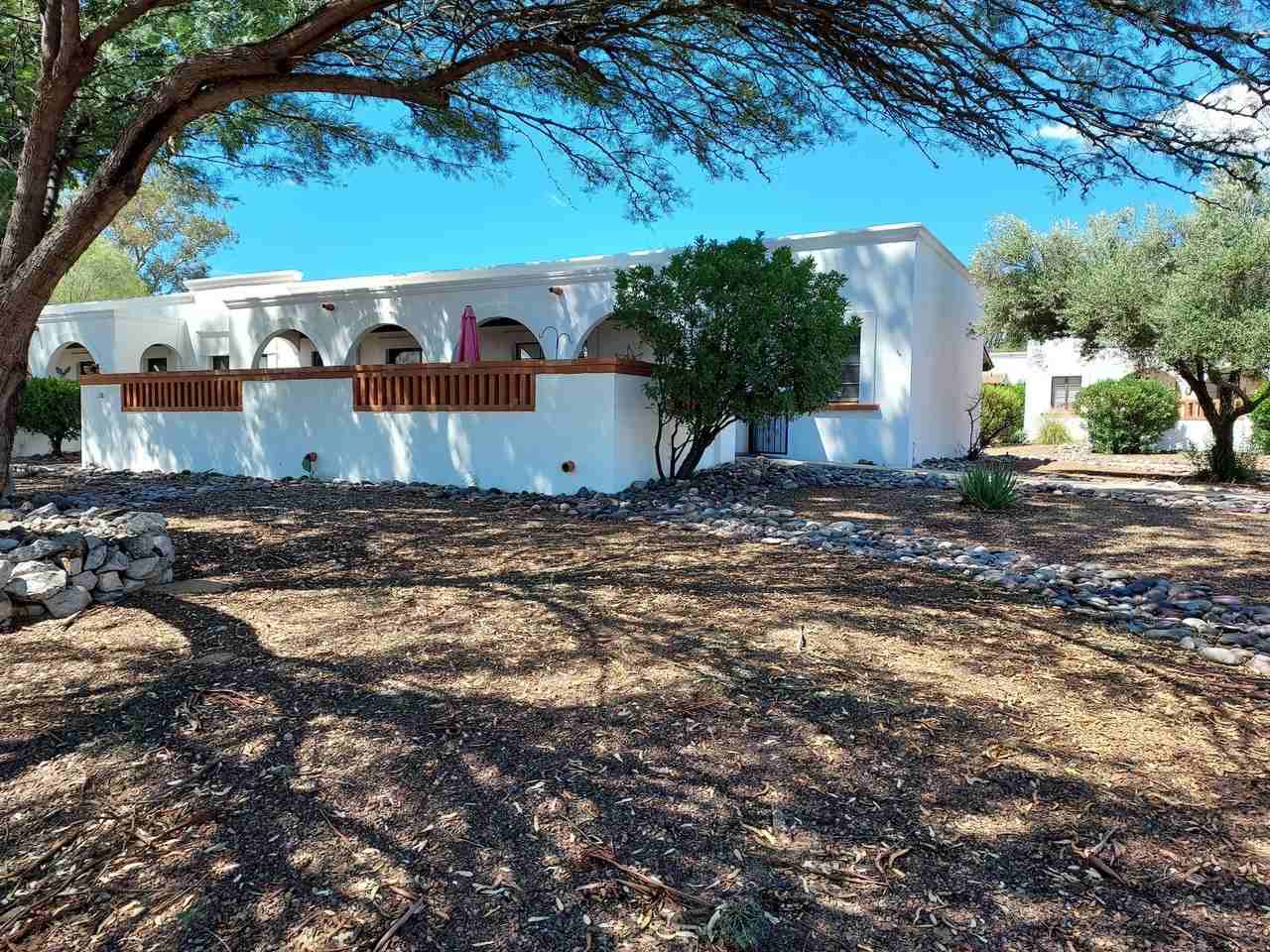 138 S La Canada Dr #D - Photo 2 of 15