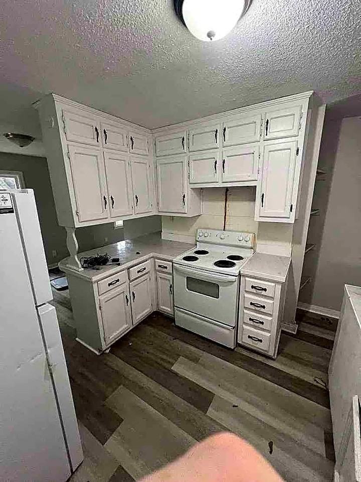 6721 Grasselli Rd - Photo 2 of 8