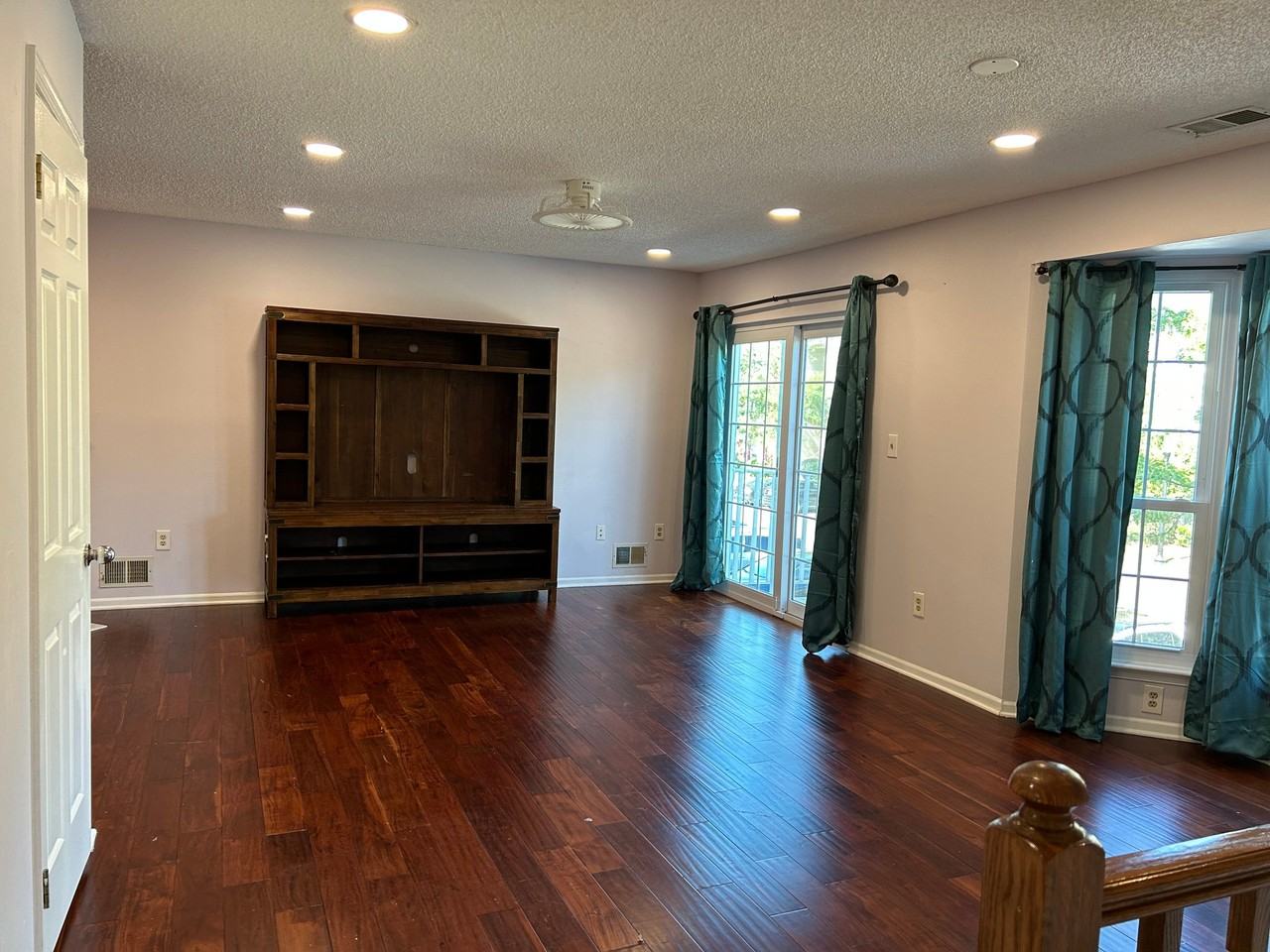 4 Juniper St - Photo 3 of 20