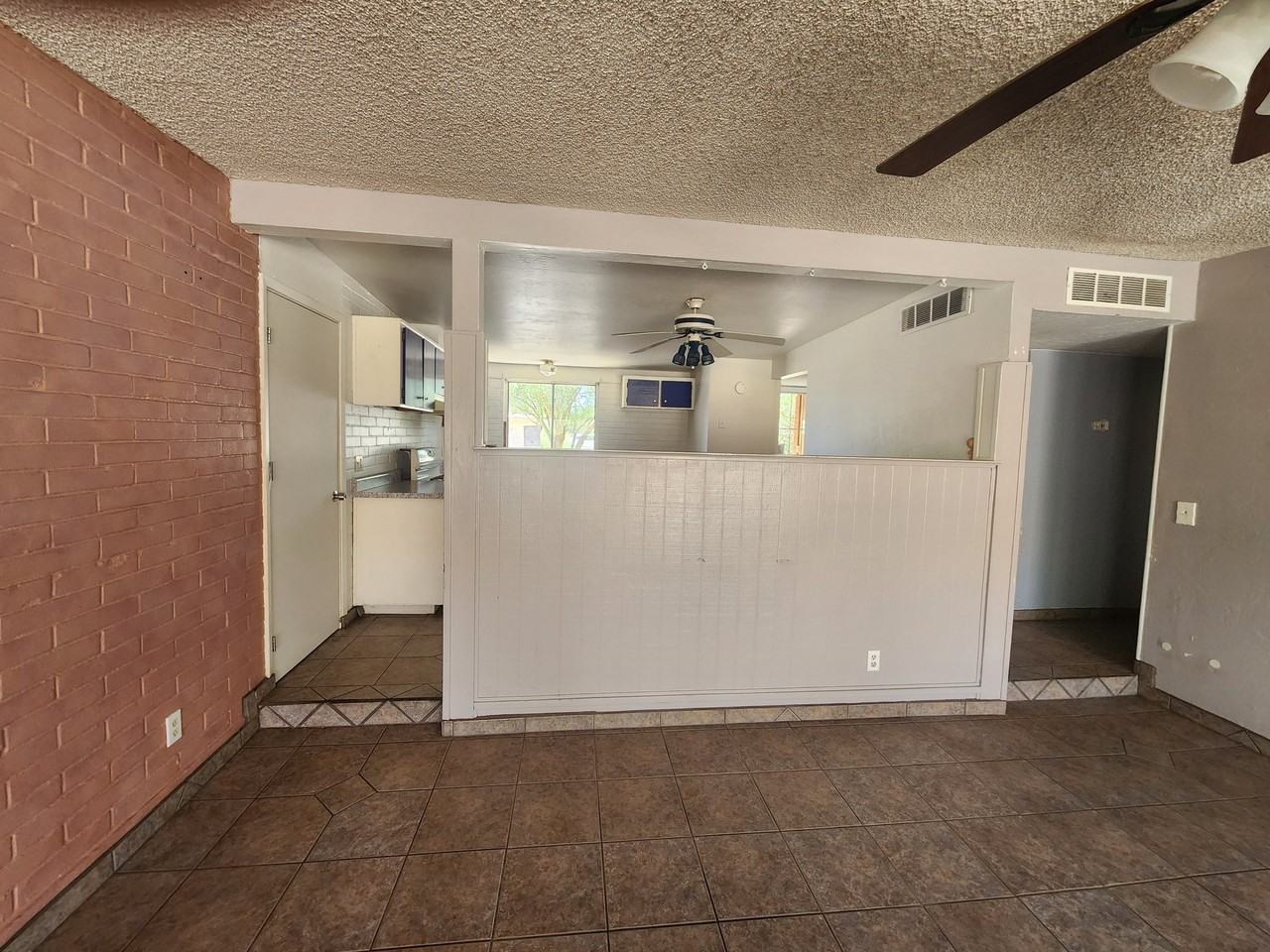 7025 E 39th Pl - Photo 5 of 13