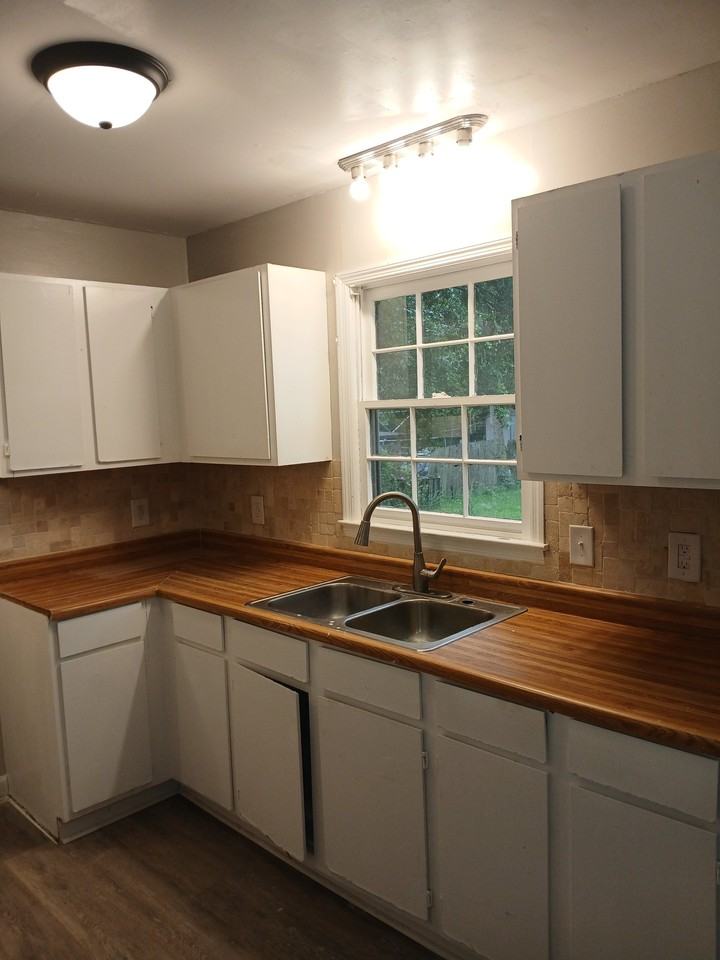 3320 Napier Ave - Photo 6 of 19