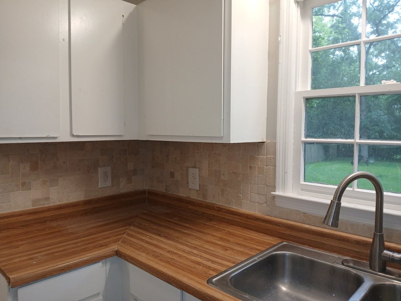 3320 Napier Ave - Photo 7 of 19