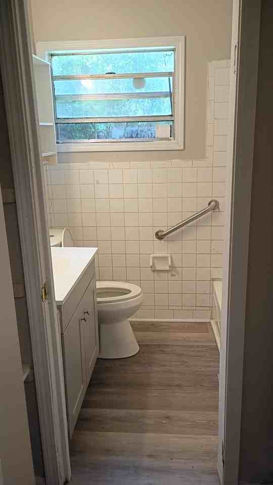 2457 Brevard Dr - Photo 4 of 20