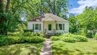 1015 Arborview Blvd - Photo 1 of 1
