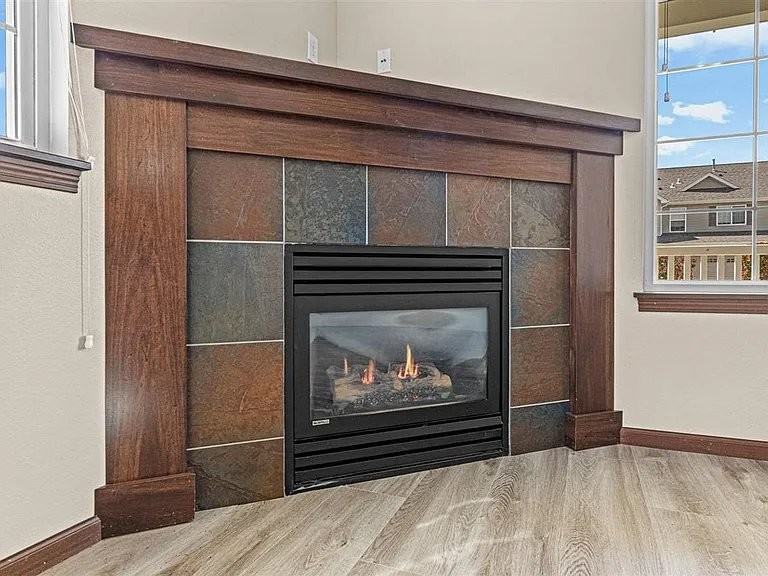 1538 Burr Dr - Photo 4 of 18
