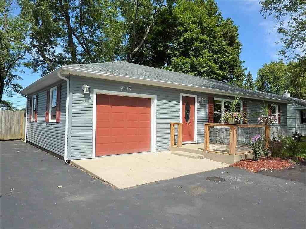 1511 E Washington St - Photo 3 of 16