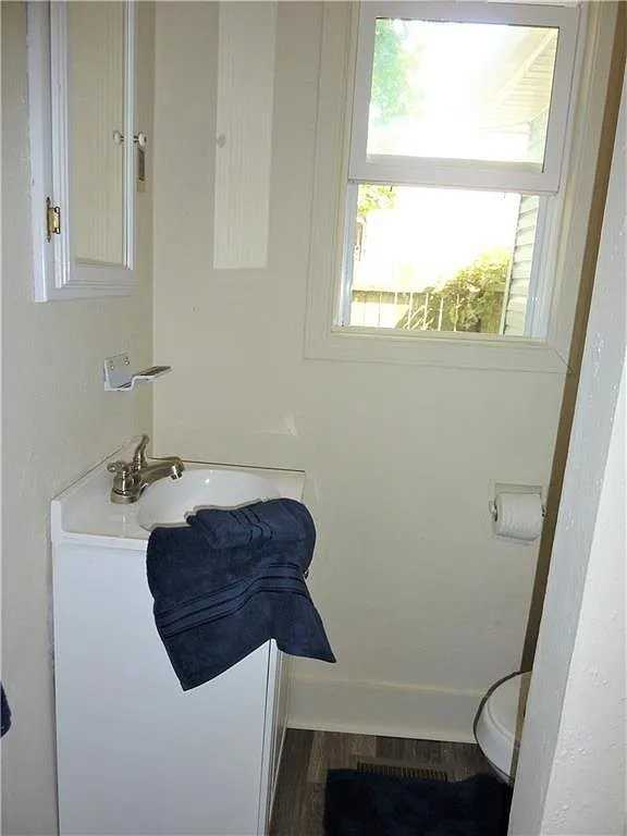 1511 E Washington St - Photo 5 of 16
