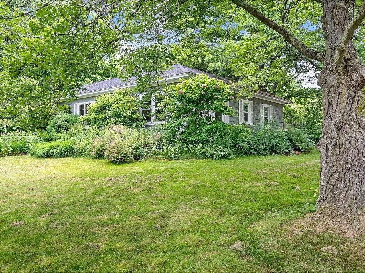 157 Ghaner Dr - Photo 2 of 14