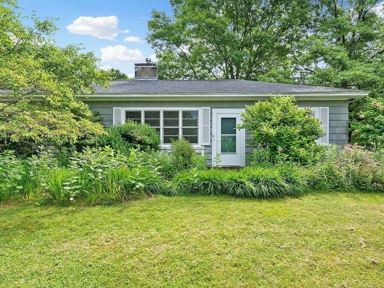 157 Ghaner Dr - Photo 3 of 14