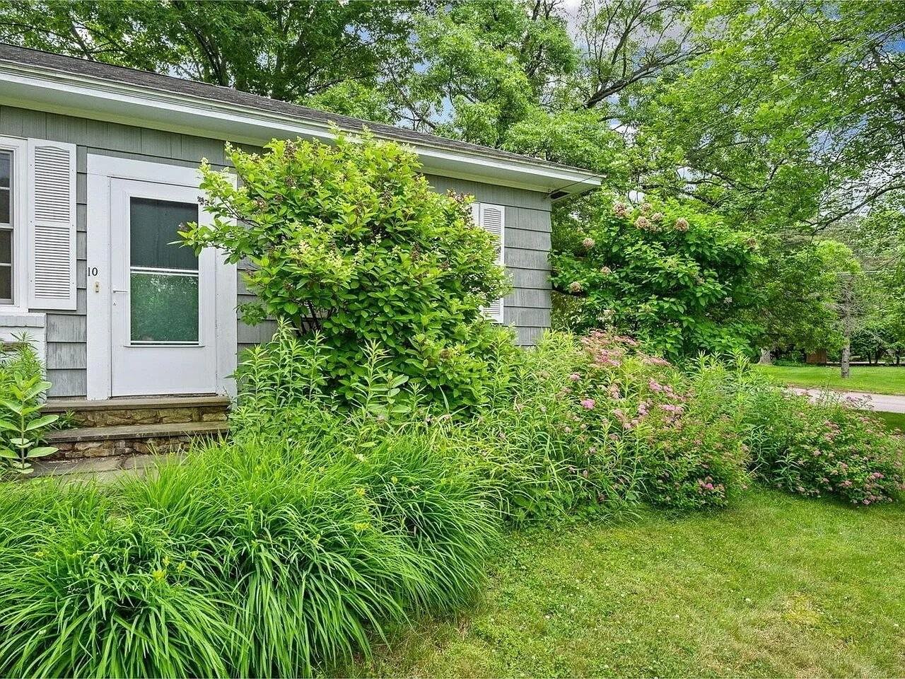 157 Ghaner Dr - Photo 4 of 14