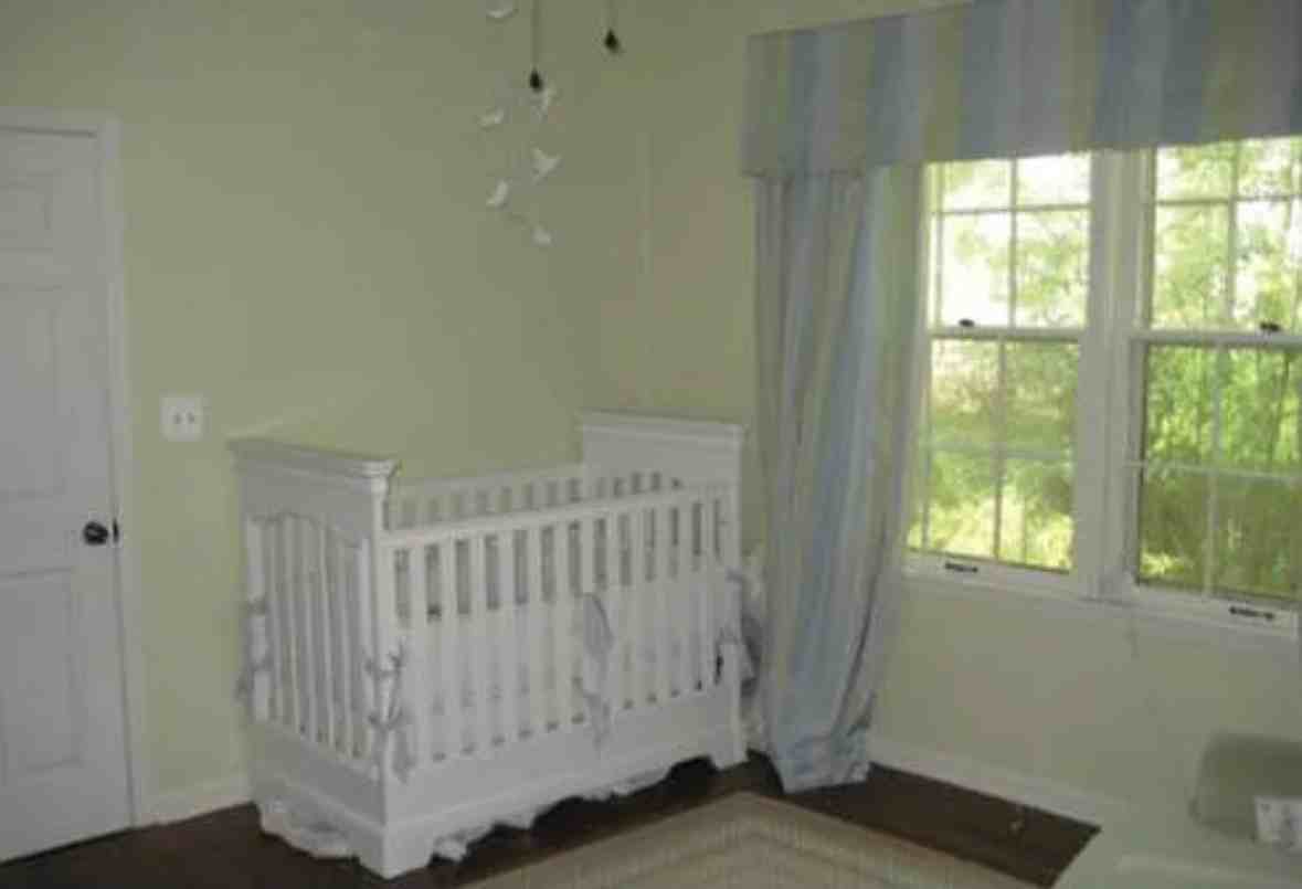 303 Greensboro St #NA - Photo 6 of 11
