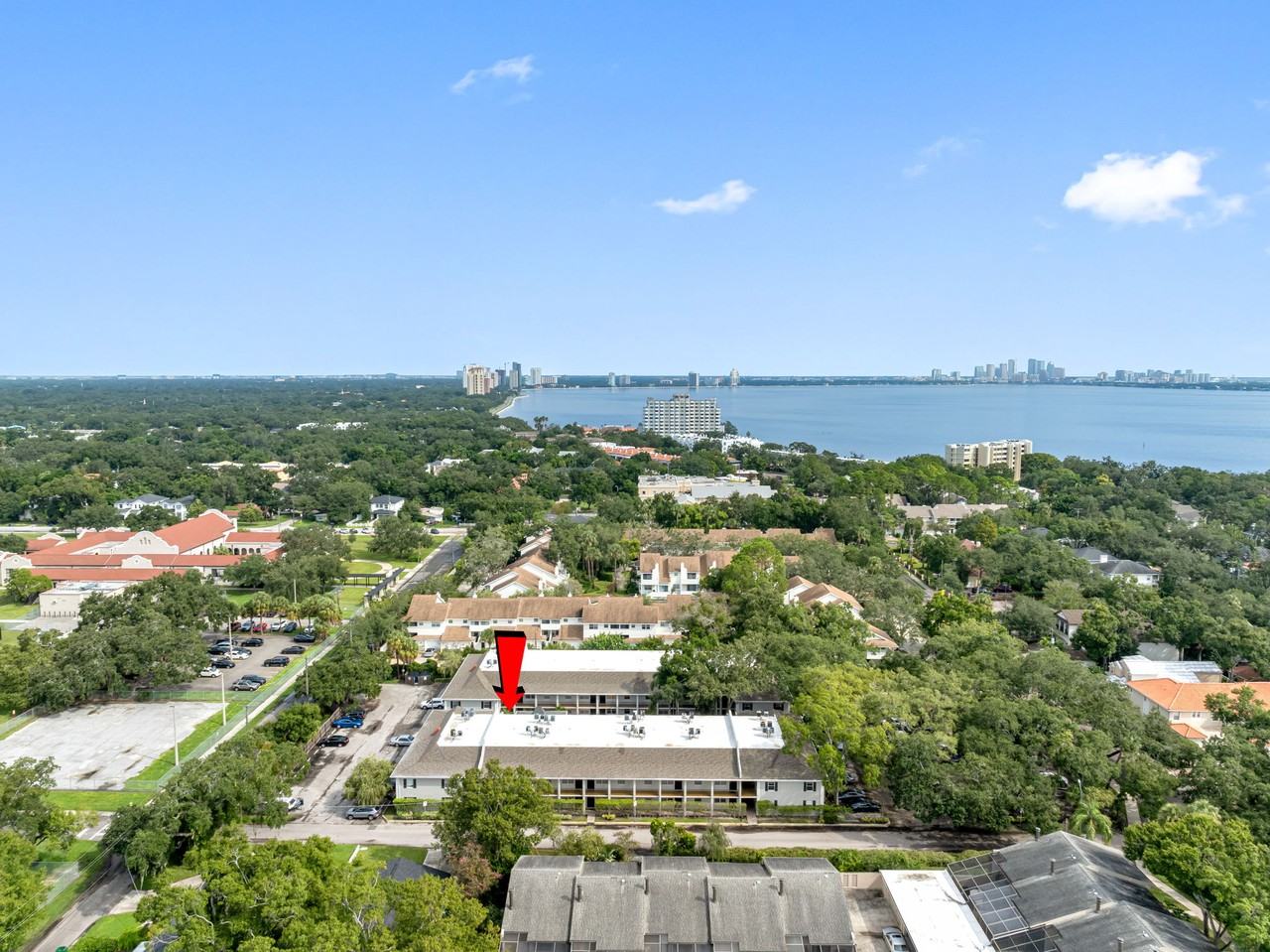 5221 Bayshore Blvd #27 - Photo 2 of 16