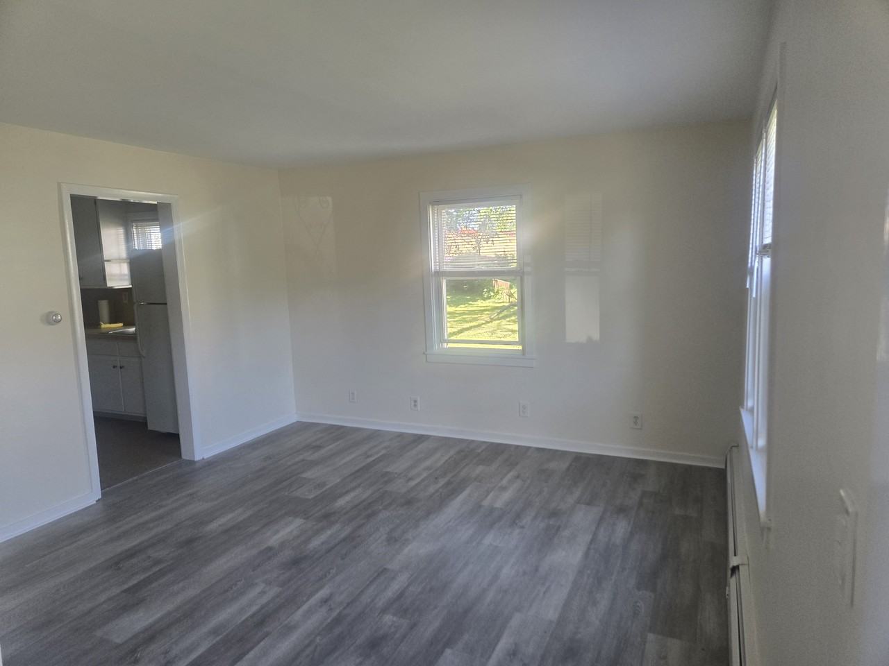 273 Pearl Harbor Street - Photo 3 of 23
