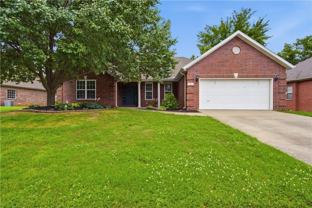 305 Nw Palomino St - Photo 1 of 1