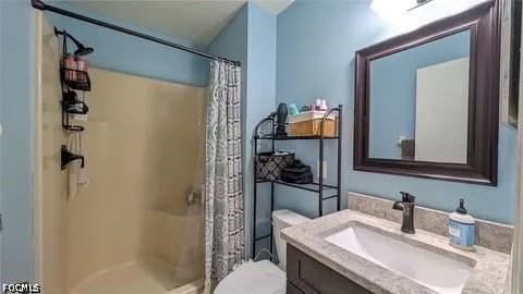 2718 Lorraine Dr - Photo 6 of 17