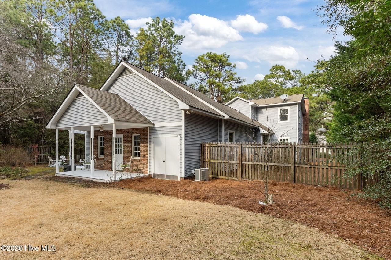 25 Mcleod Rd - Photo 7 of 41