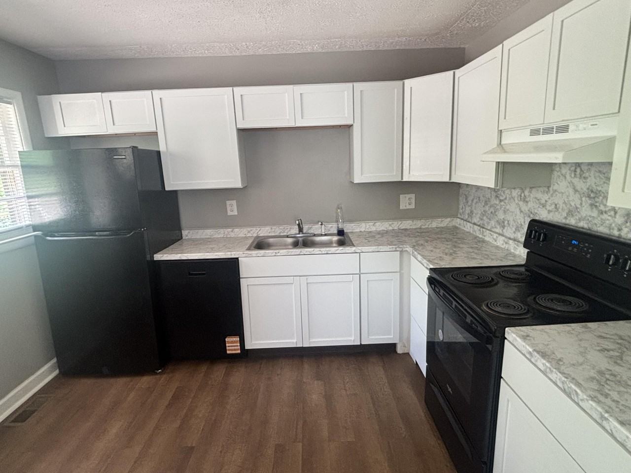 2080 Saint Christopher Dr - Photo 3 of 9