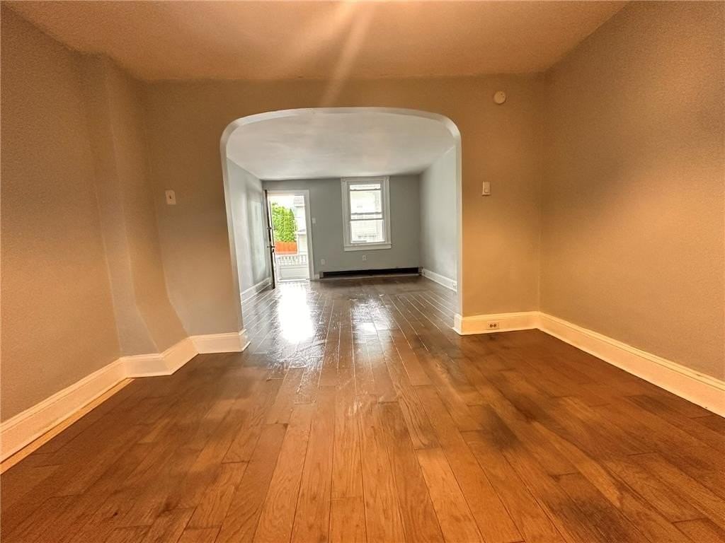 305 E Union St #305 - Photo 5 of 17