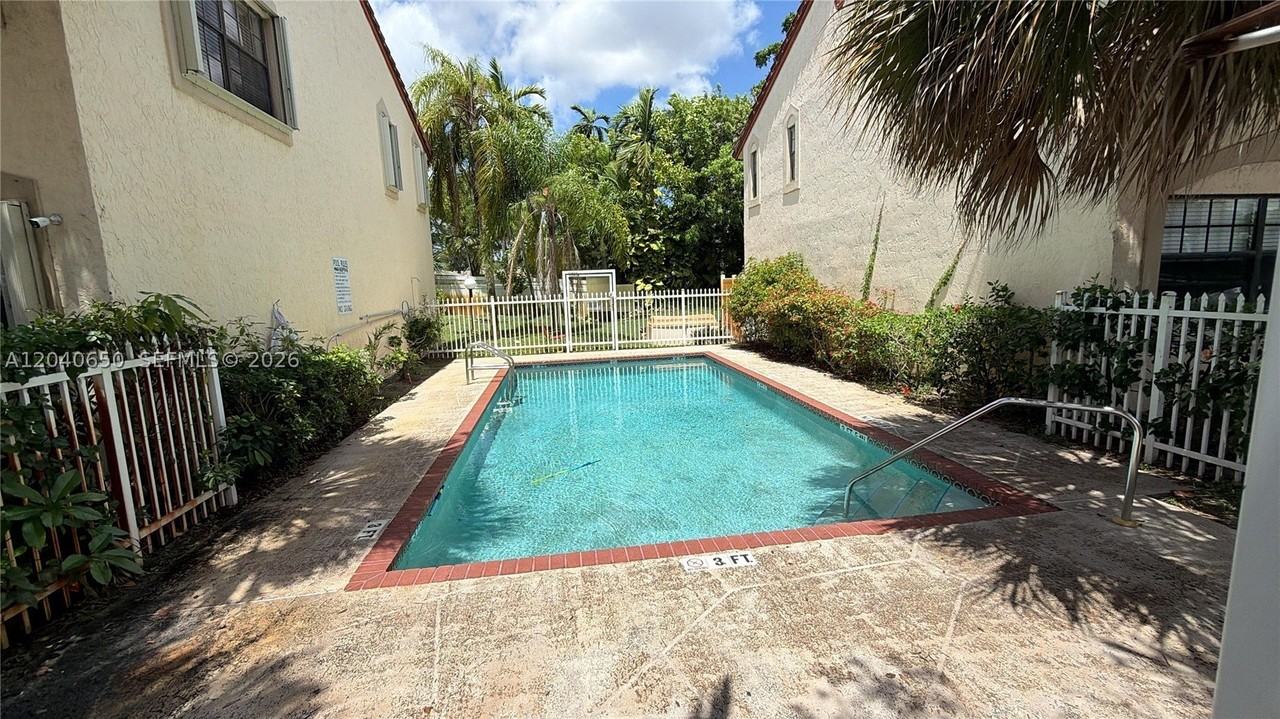 2830 Coral Springs Dr #2830 - Photo 2 of 14
