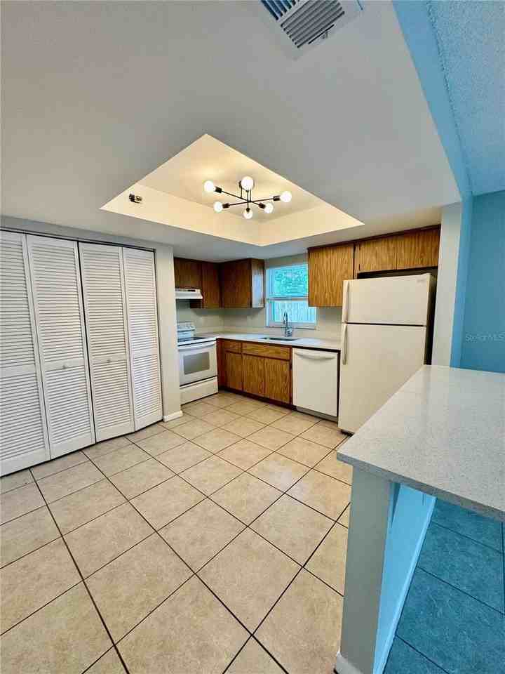 2564 42nd Ave N - Photo 6 of 13