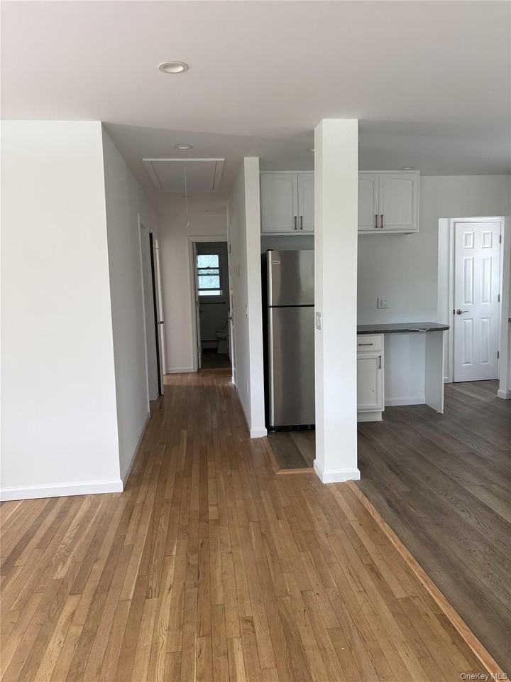 50 Pine St - Photo 7 of 24
