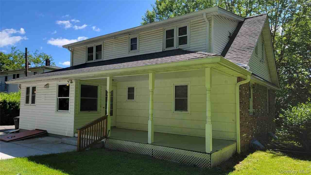 430 Piermont Ave #1 - Photo 4 of 24