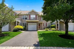 featured image of 5 Manhattan Dr #63
