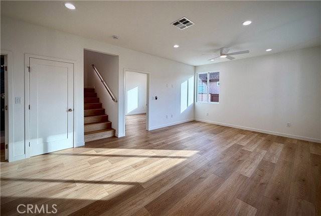 6118 Amos Ave - Photo 3 of 8