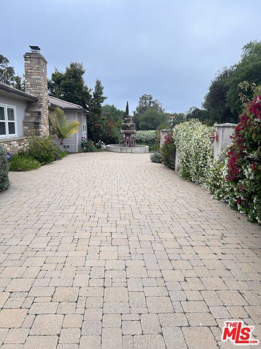 11570 W Sunset Blvd