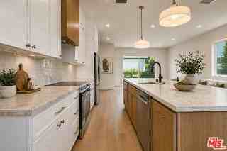 4720 Marshall Dr - Photo 5 of 8