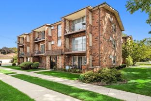 6308 W 64th Pl #2A - Photo 1 of 1