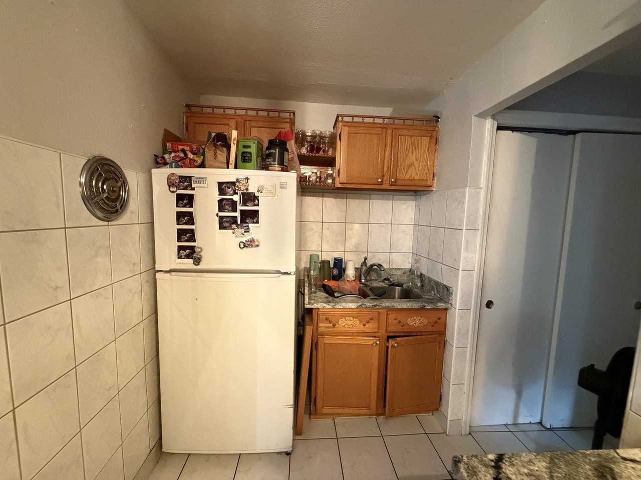 5419 S Massasoit Ave #6 - Photo 4 of 6
