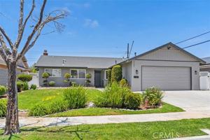 featured image of 15881 Pilgrim Cir