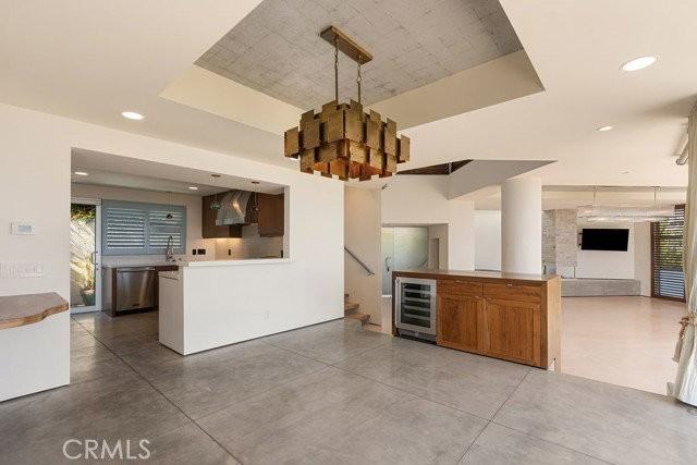 920 Skyline Dr - Photo 7 of 8