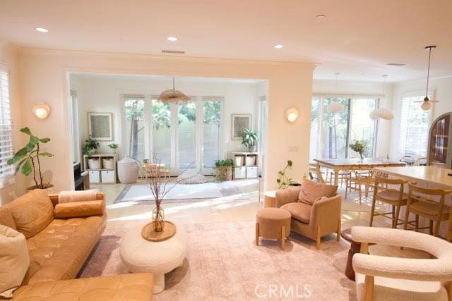 101 Waterleaf - Photo 2 of 7