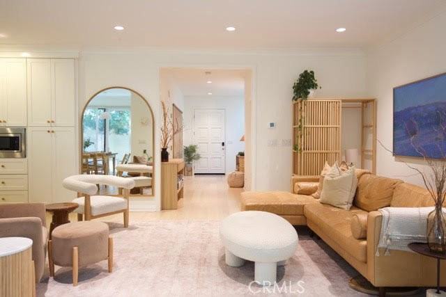 101 Waterleaf - Photo 3 of 7