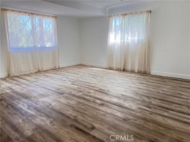 6141 Dalecrest Ave - Photo 5 of 8
