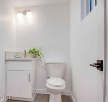2333 1/2 Langdale Ave - Photo 1 of 1